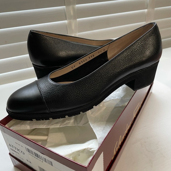 Salvatore Ferragamo Shoes - BRAND NEW Salvatore Ferragamo Black Leather Pumps